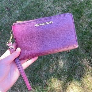 Michael Kris wallet/wristlet